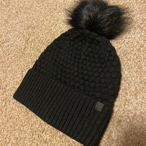 Bubble Knit Pom Beanie - One Size
